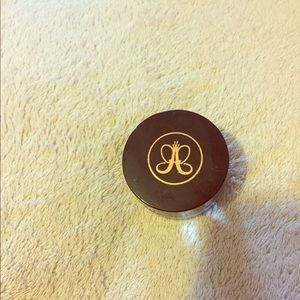 ABH Dipbrow pomade in shade Dark Brown